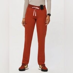 Figs Auburn yola skinny scrub pants 2.0 small Petite 
New without tags.
